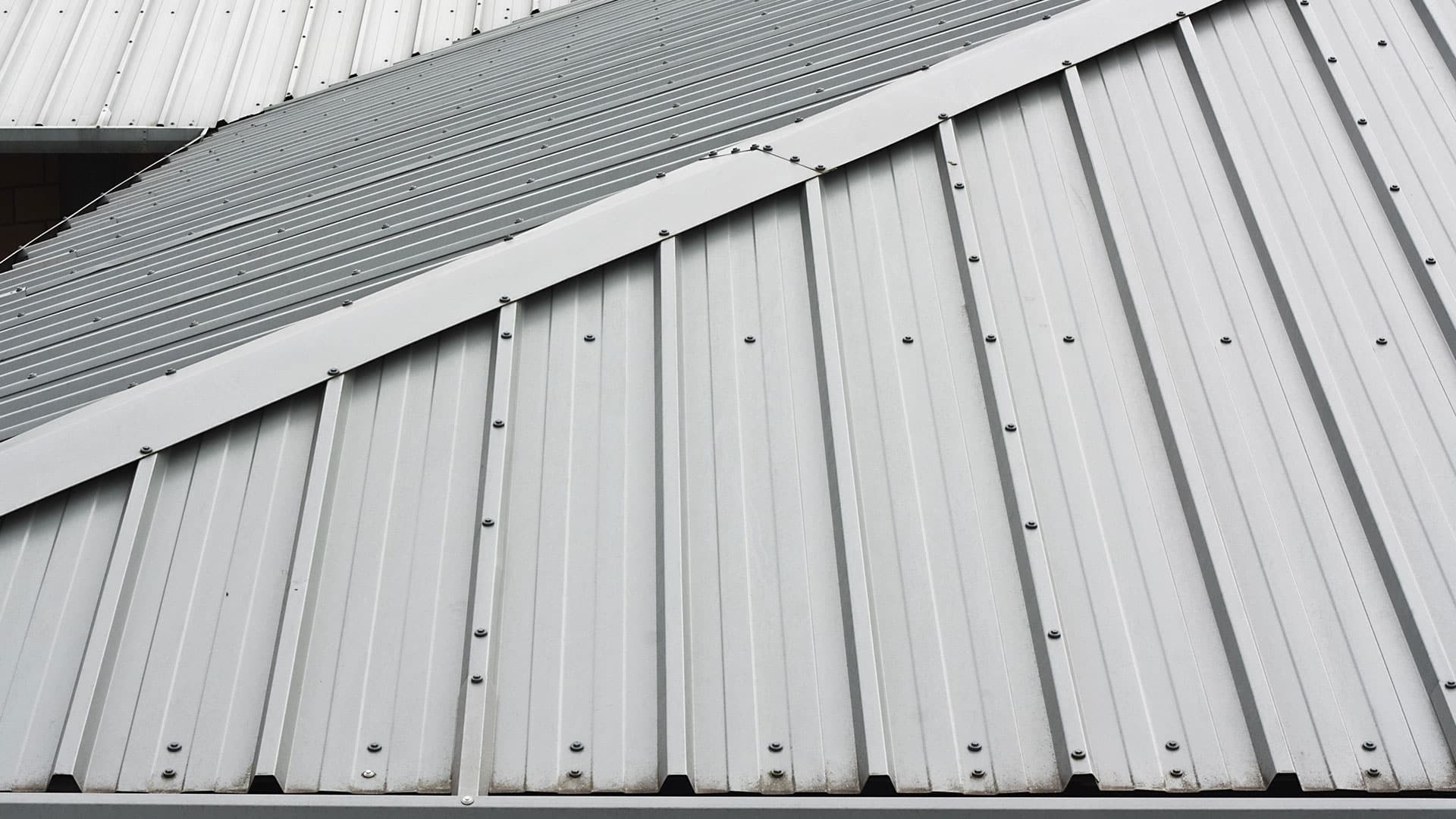 Metal Roof Banner Image